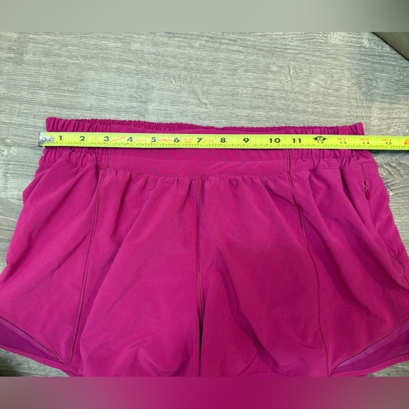 Lululemon Hotty Hot Short II *Long 4"
Ripened Raspberry 10 - Picture 6 of 11